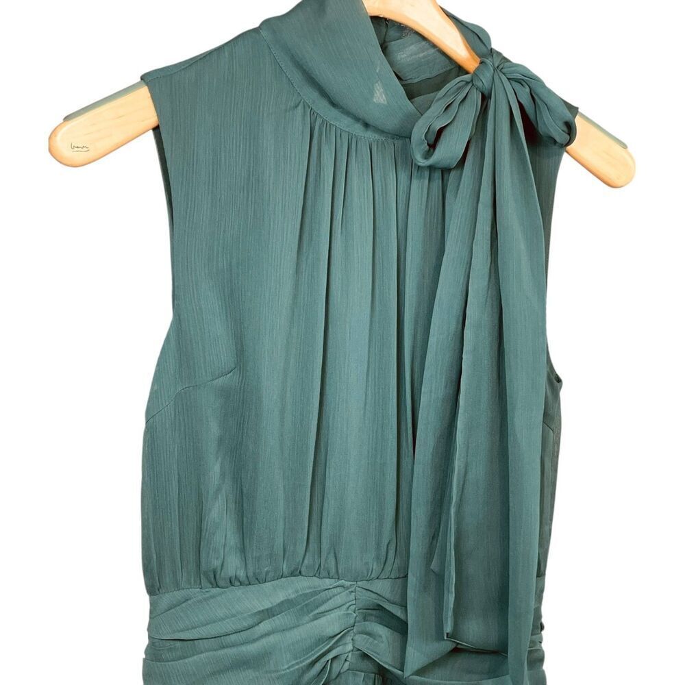Elliatt Kavalo Halter Mini Dress - Picture 7 of 16